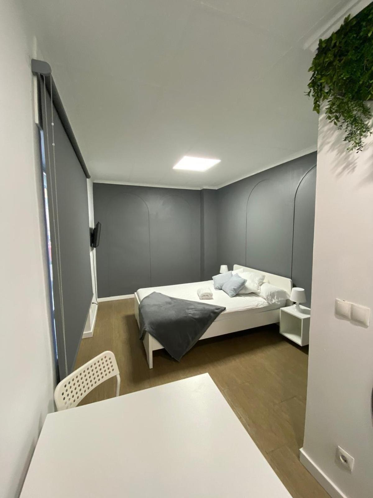 Optimus Comfort Valencia Bagian luar foto