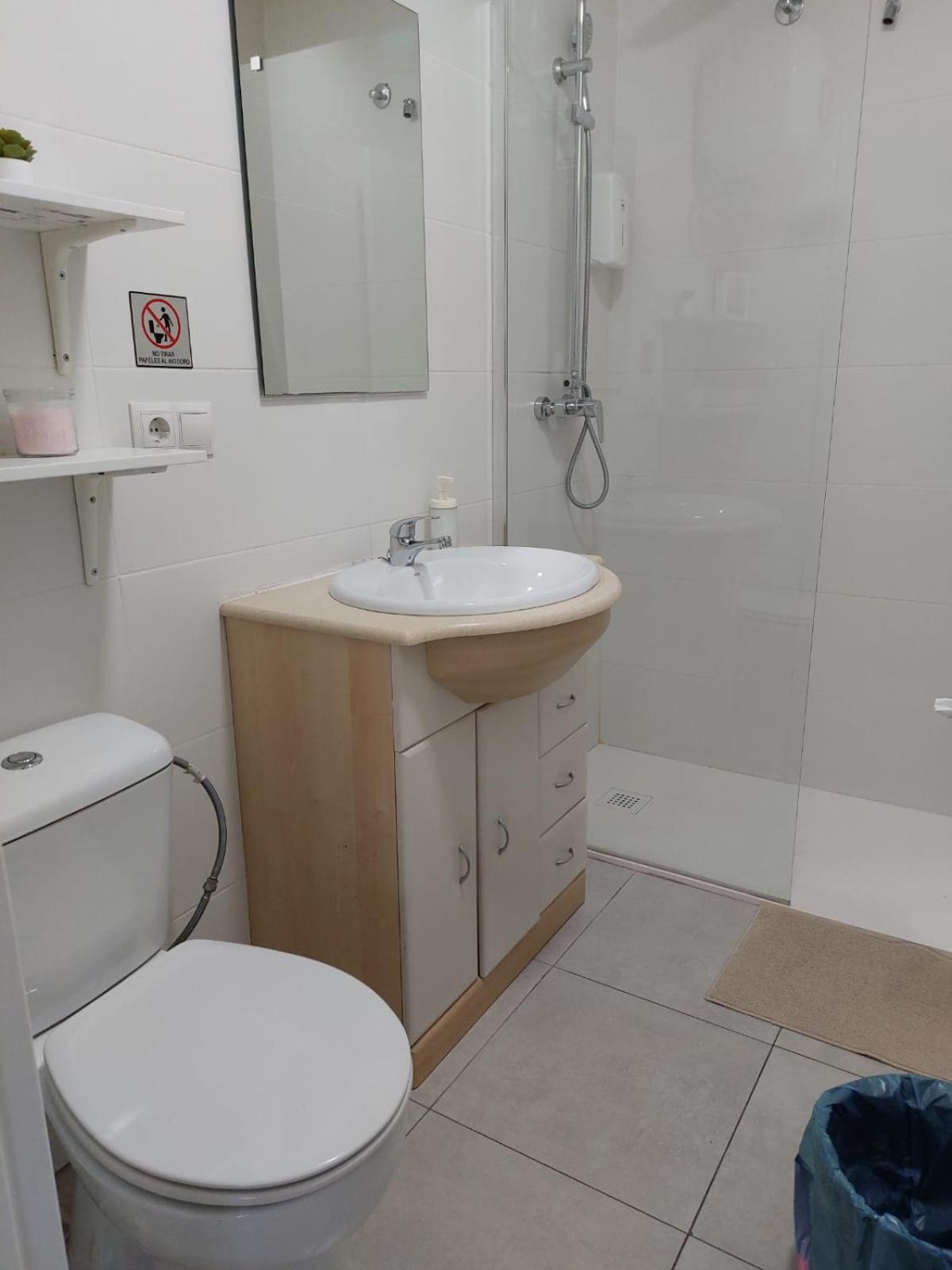 Optimus Comfort Valencia Bagian luar foto