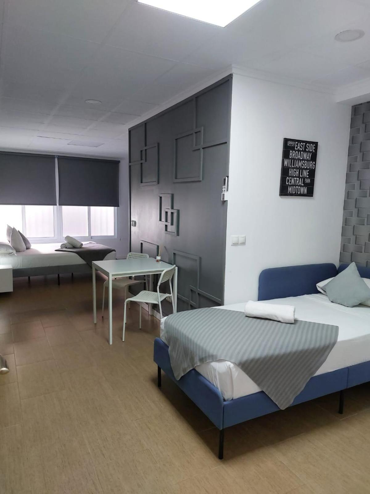 Optimus Comfort Valencia Bagian luar foto