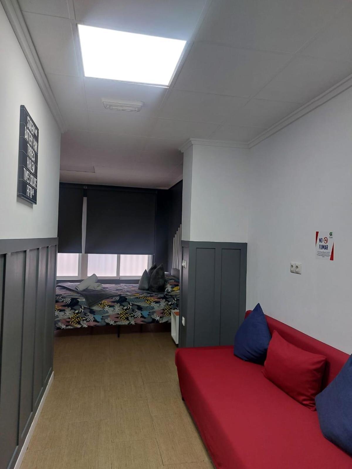 Optimus Comfort Valencia Bagian luar foto